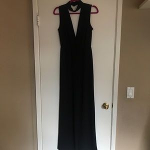 Black Jumper with Plunging Neckline and choker - M